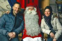 Die gl&uuml;cklichen Gewinner beim Weihnachtsmann in Rovaniemi
